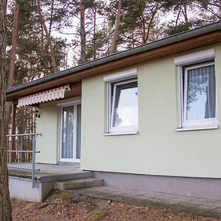 Dom wakacyjny John- Lennard *